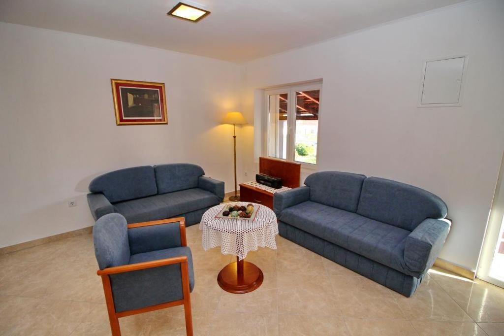 Apartment Lucija Vela Luka Bagian luar foto