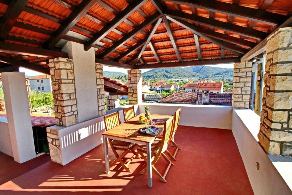 Apartment Lucija Vela Luka Bagian luar foto