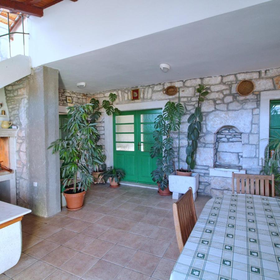 Apartment Lucija Vela Luka Bagian luar foto